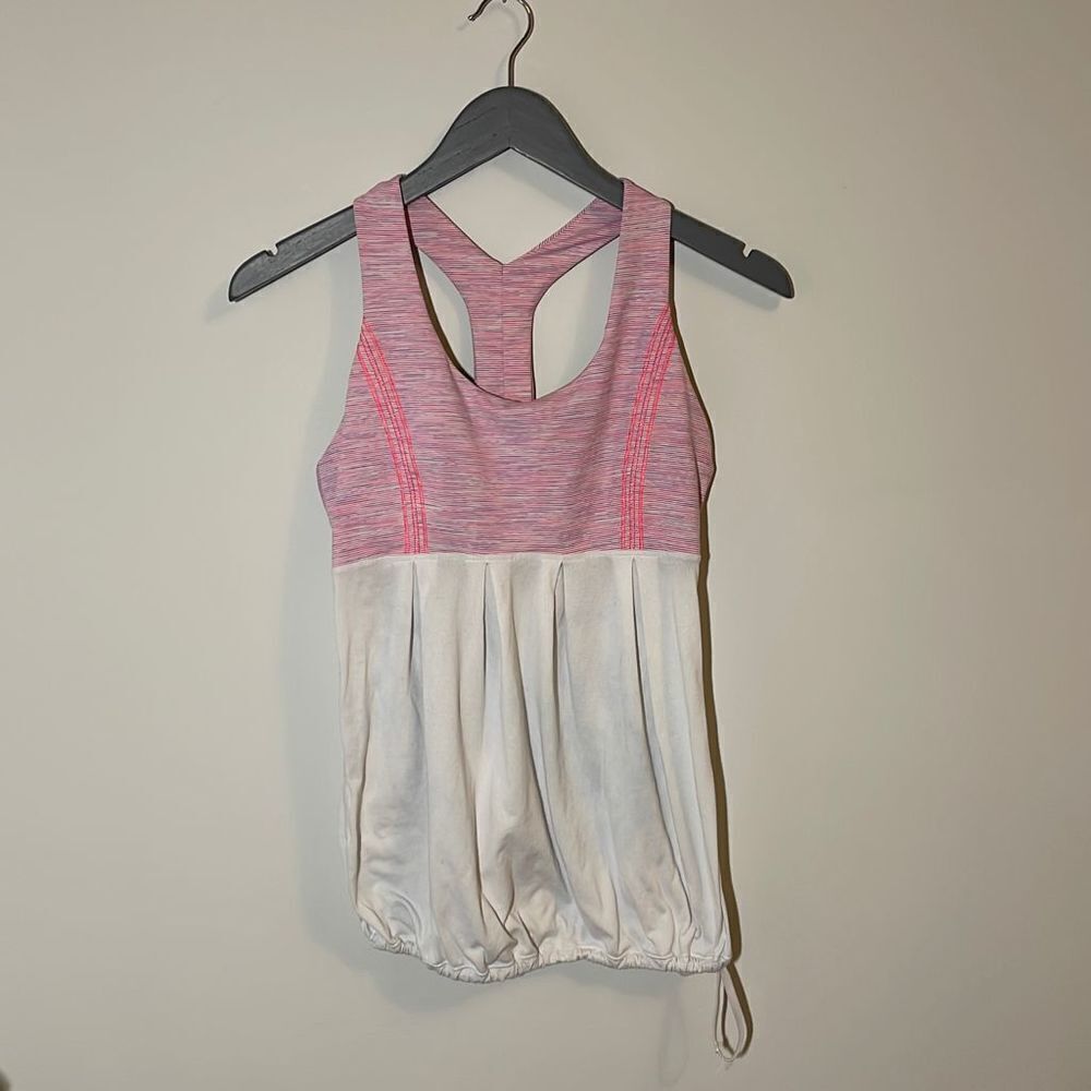 Lululemon Racer Back Tank‎ with drawstring waist. Size tag missing. Pink/White